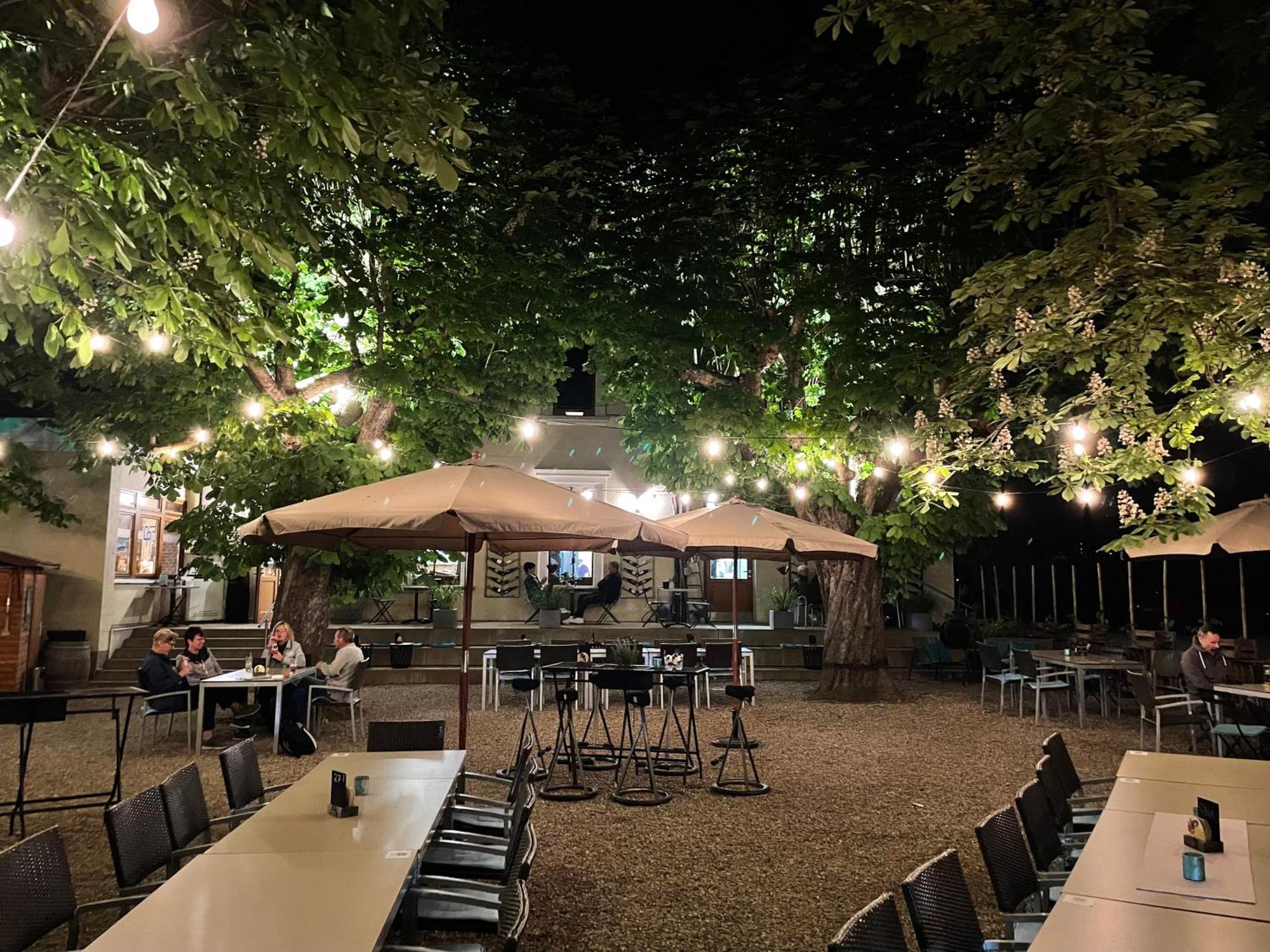 Zum Rayers Cafe-Restaurant & Boutique-Hotel Niederrotweil Eksteriør bilde