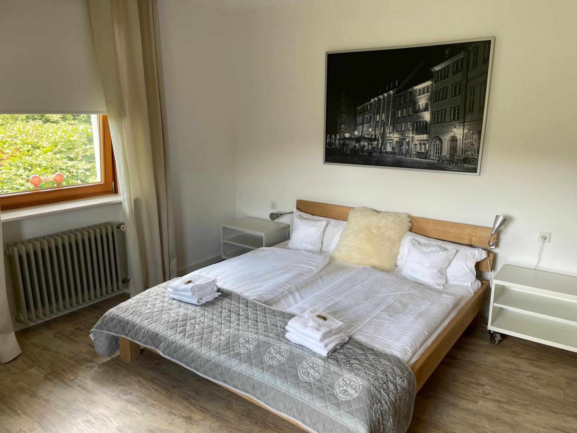 Zum Rayers Cafe-Restaurant & Boutique-Hotel Niederrotweil Rom bilde