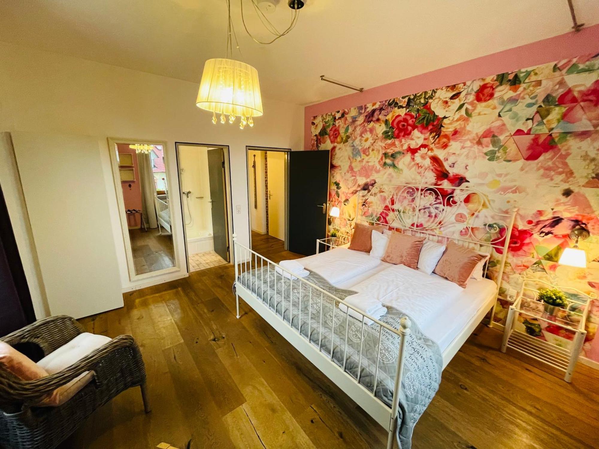 Zum Rayers Cafe-Restaurant & Boutique-Hotel Niederrotweil Rom bilde