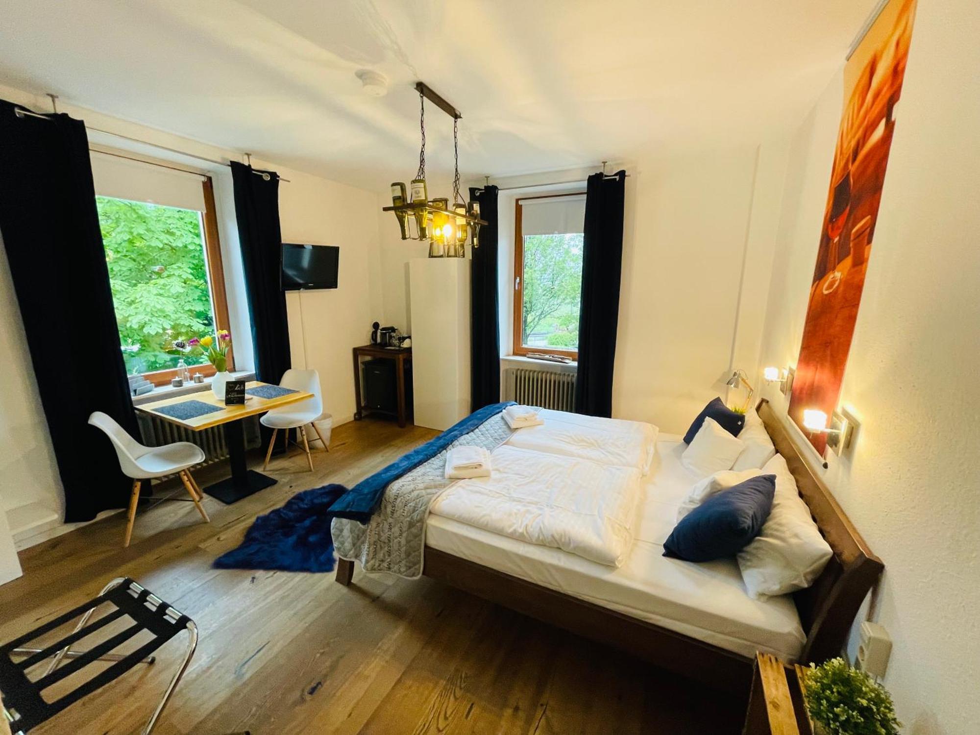 Zum Rayers Cafe-Restaurant & Boutique-Hotel Niederrotweil Rom bilde